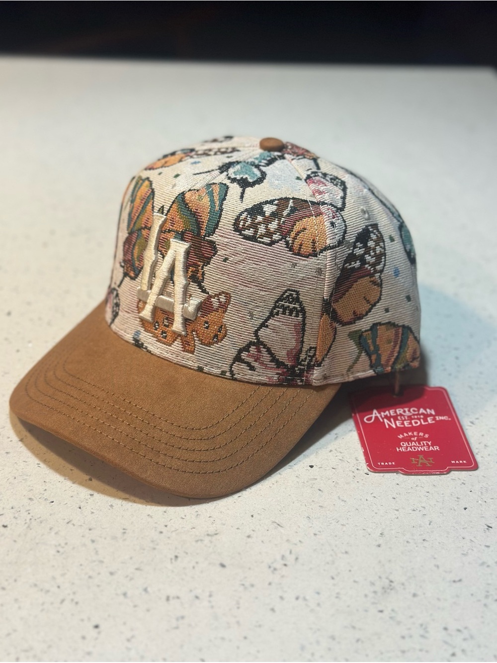 New! LA (Los Angeles) jacquard snapback unisex hat by American Needle / NWT
